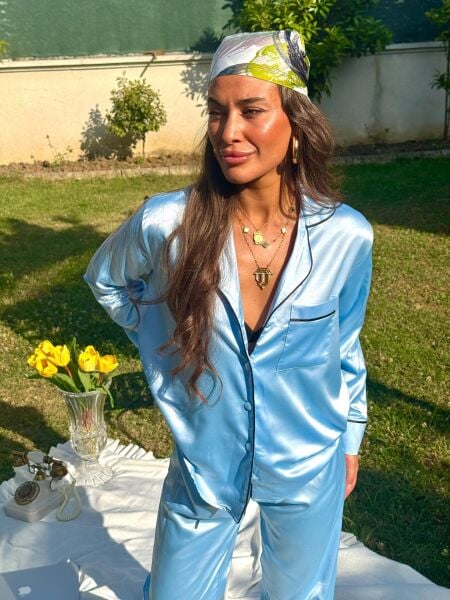 Luna blue