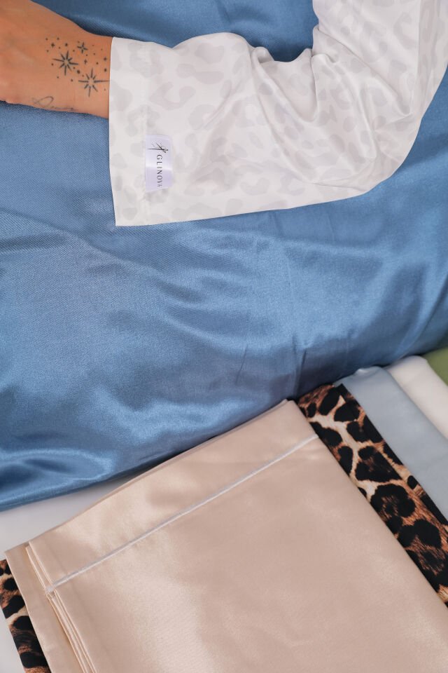 Night Glow (Yastık Kılıfı)