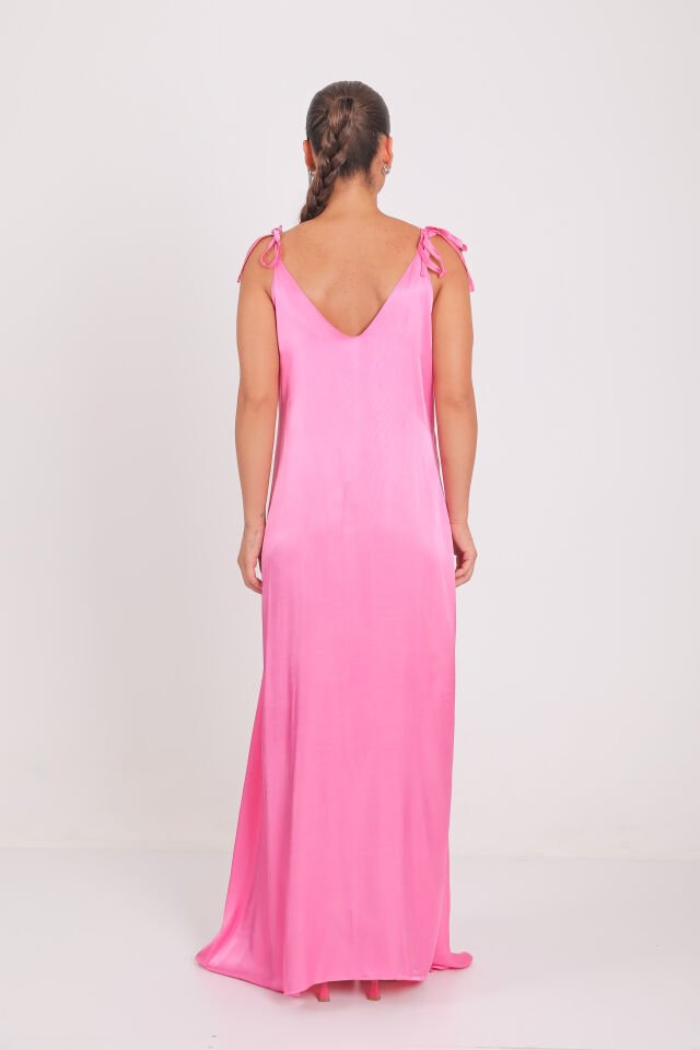 Rawelle pembe