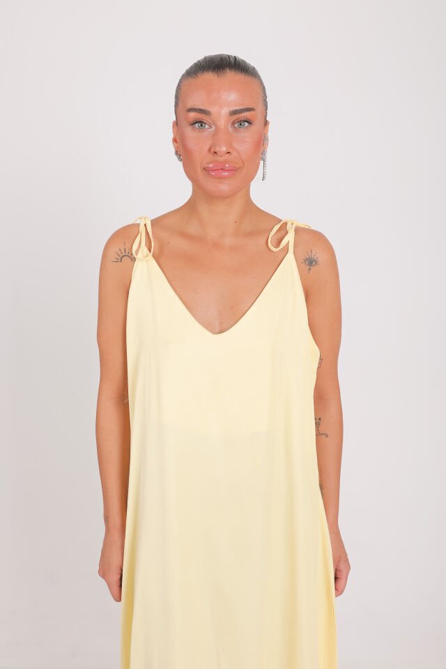 Ravelle yellow